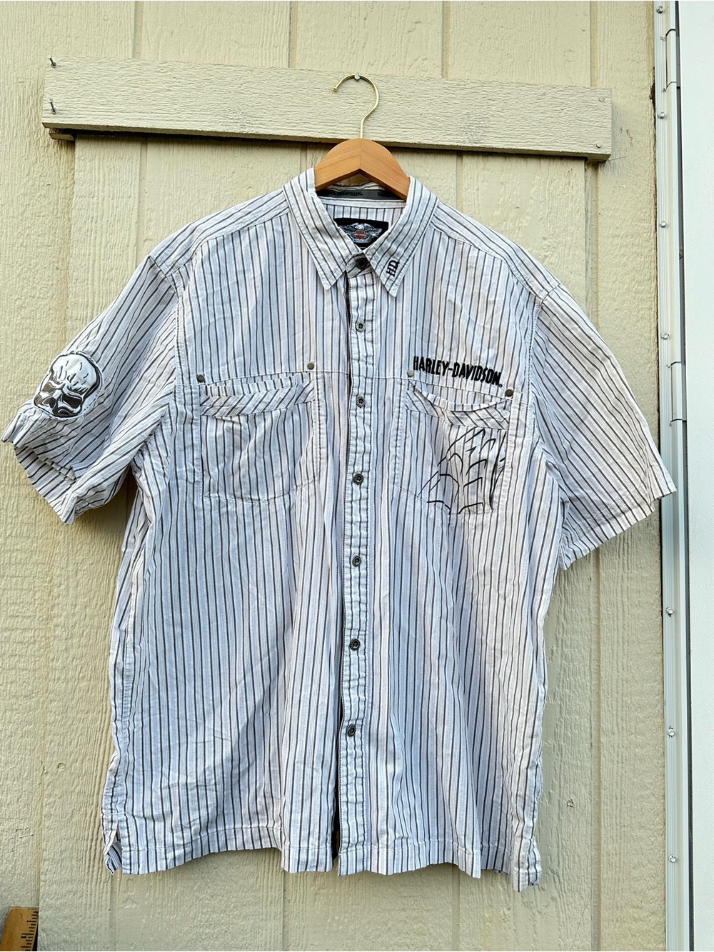 Harley-Davidson White Short-Sleeve Pinstripe Button-Down Shirt